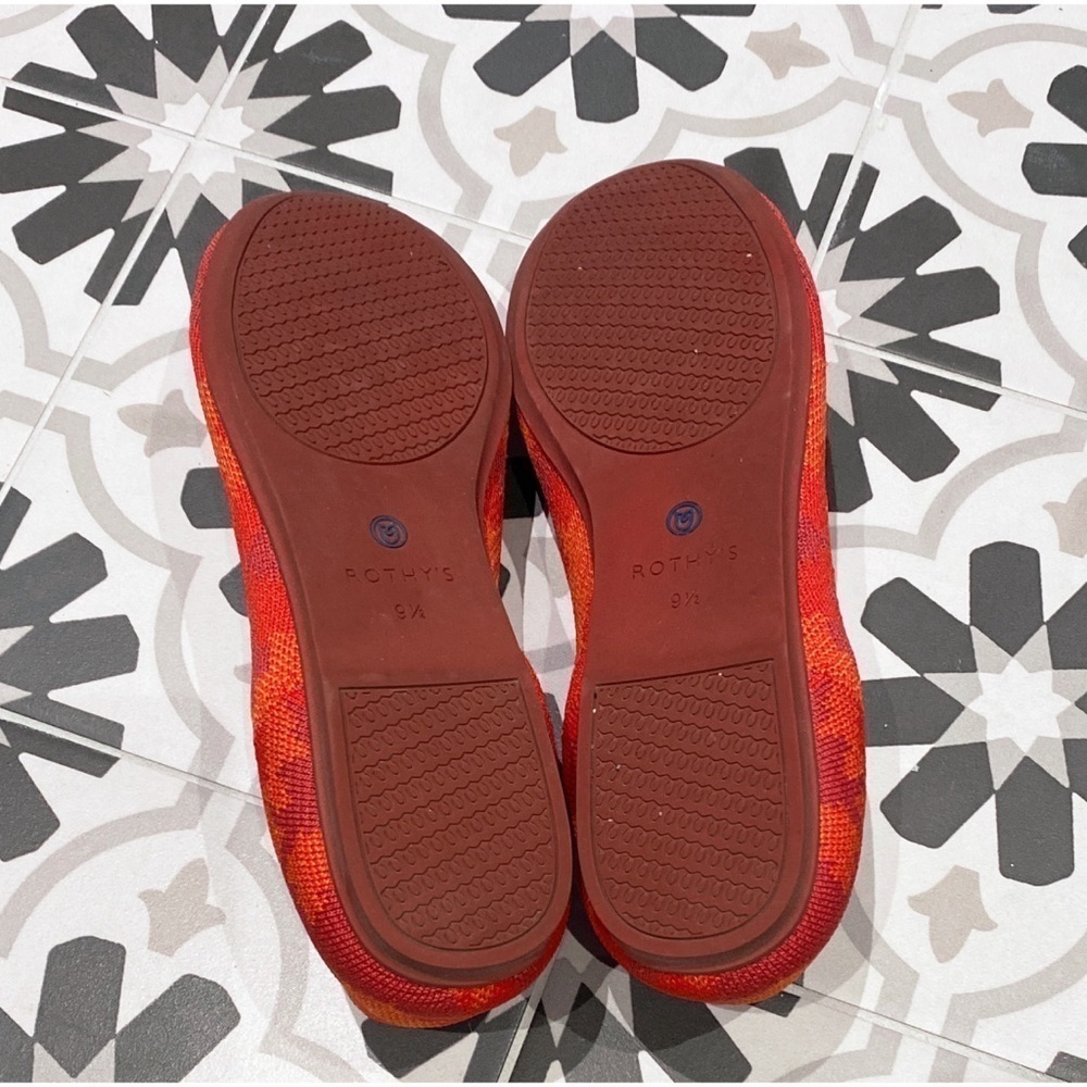 Rothy's Red Botanicamo Rounded Toe Ballet Flats - Picture 8 of 13